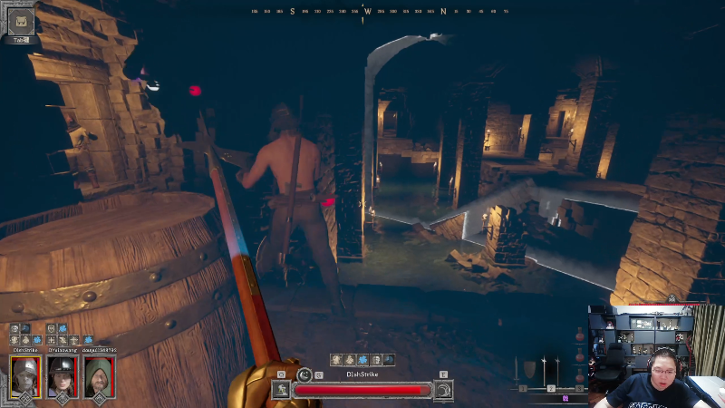 我在斗鱼看即将拥有人鱼线的PDD直播英雄联盟