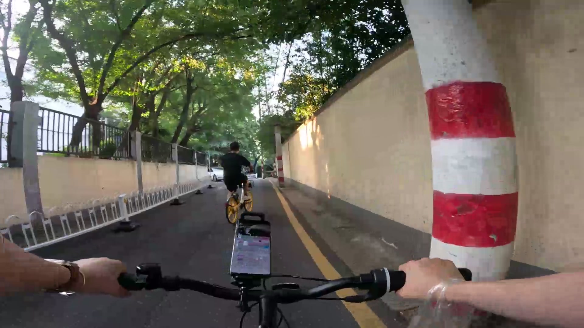 【2023-08-12 17点场】刘灶灶：刘灶灶的瓷器铺，周六啦