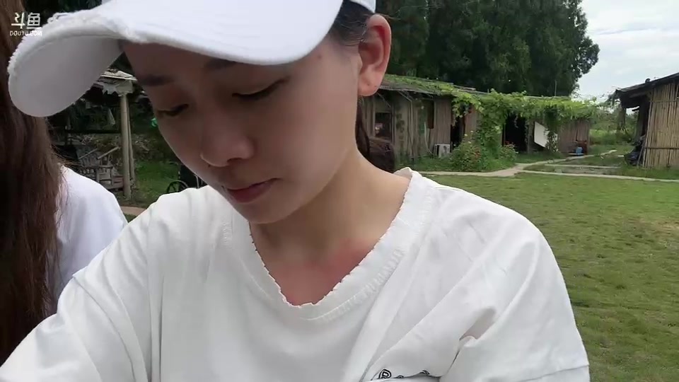 【2023-8-12 15点场】惠娜娜呀:【小奶团】985团播第23天