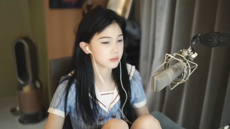【2023-08-14 23点场】iu可可曾：我来啦！大家要开心快乐~