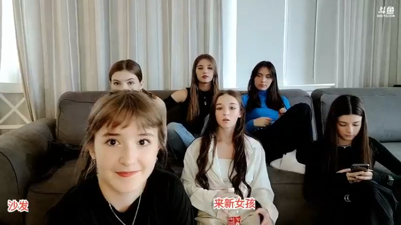 俄罗斯美女阿珍身材苗条真好看啊