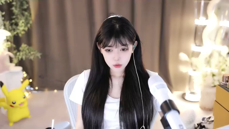 【2023-08-18 16点场】喵小莎：恭喜罗刹哥150级啦~