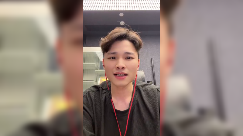 虽然现在是二把手 早晚整个公司都要姓许的， 白鲨AyoM