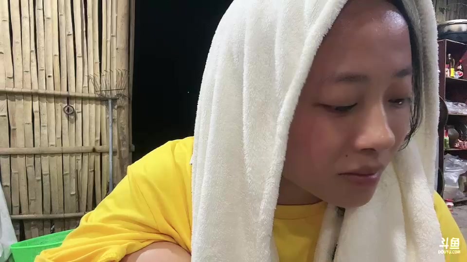 【2023-8-17 3点场】惠娜娜呀:【小奶团】985团播第27天