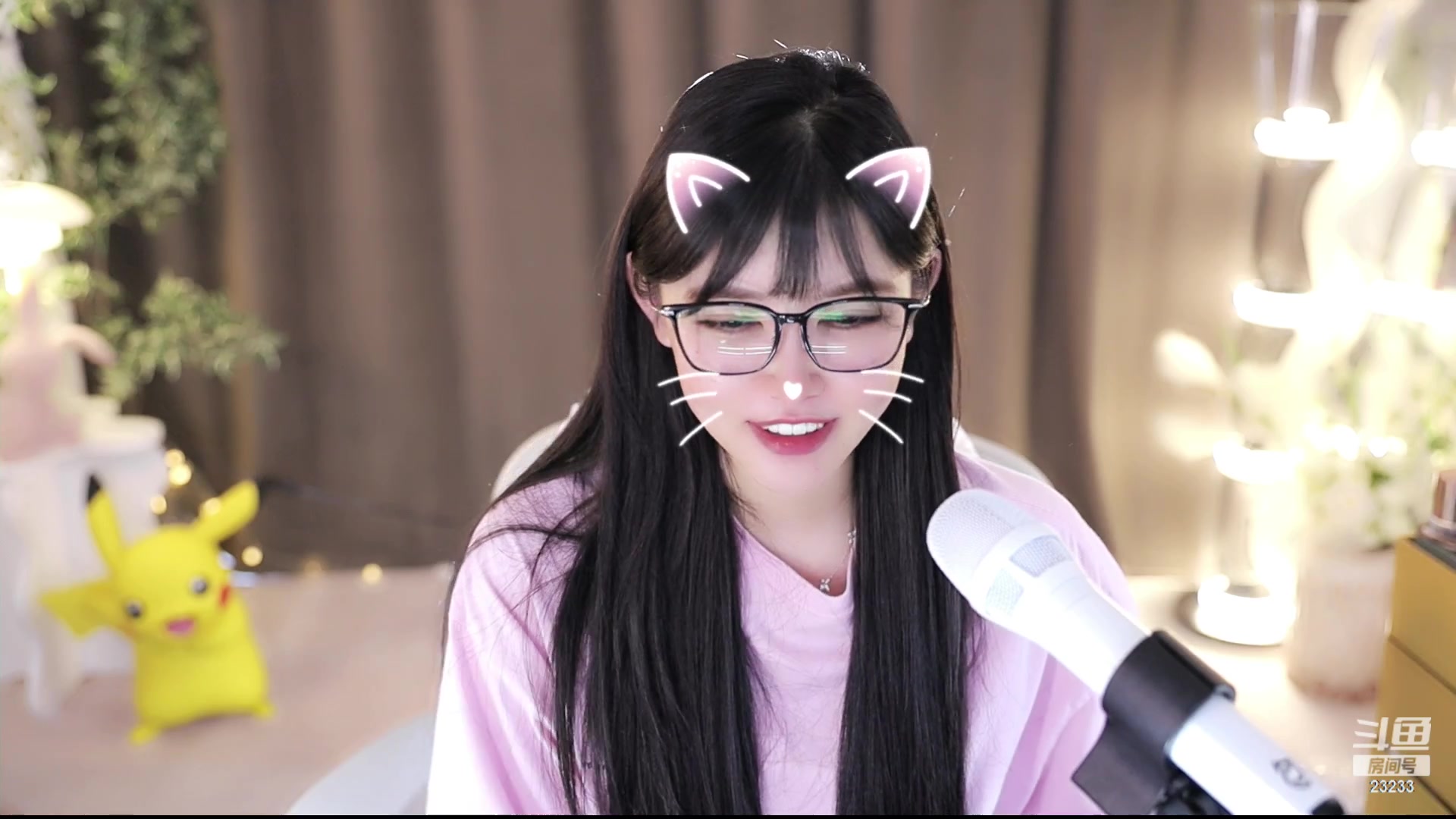 【2023-08-20 14点场】喵小莎：恭喜罗刹哥150级啦~