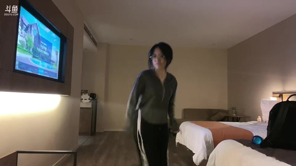 【2023-8-20 3点场】惠娜娜呀:【小奶团】985团播第31天