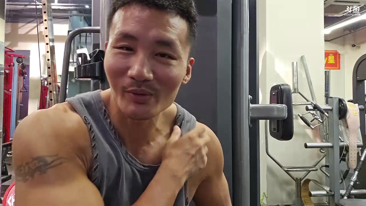 【2023-08-21 19点场】黑人毅：比赛越来越近了