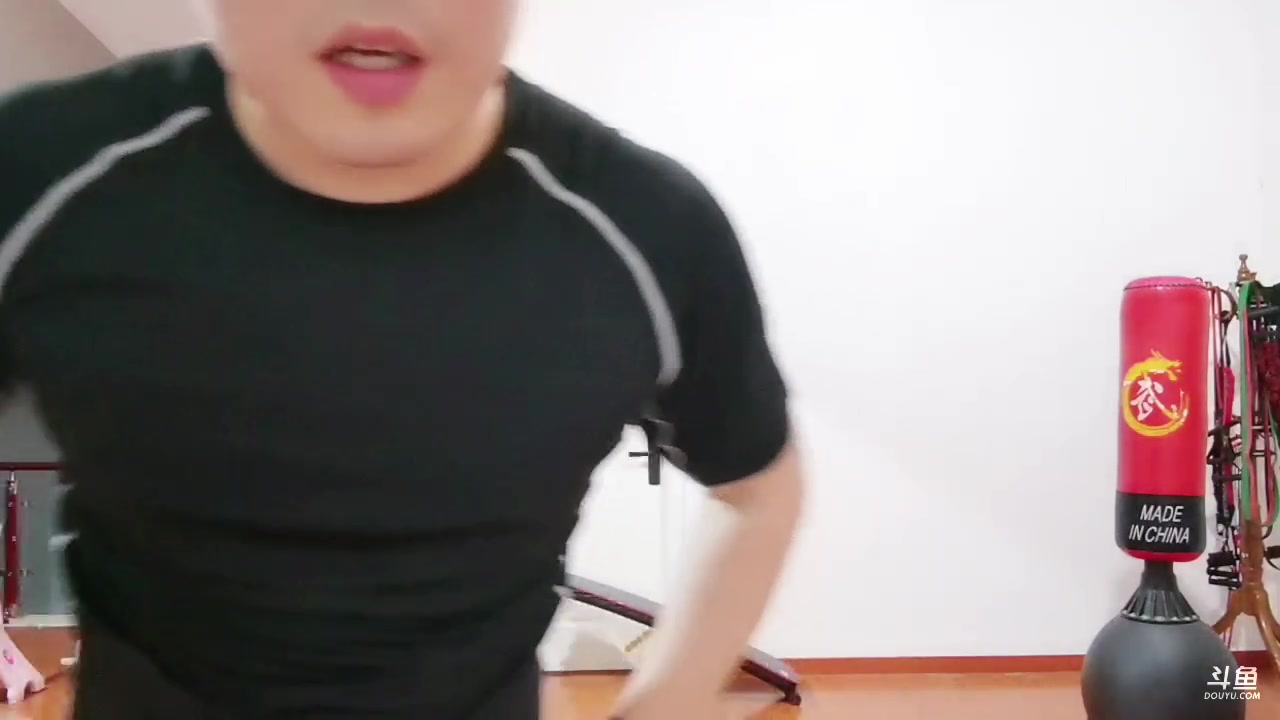 【2023-08-21 21点场】As童话话话：【黄金3倍】健身主播来了！
