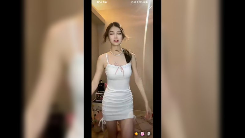 美女好身材啊，真好看