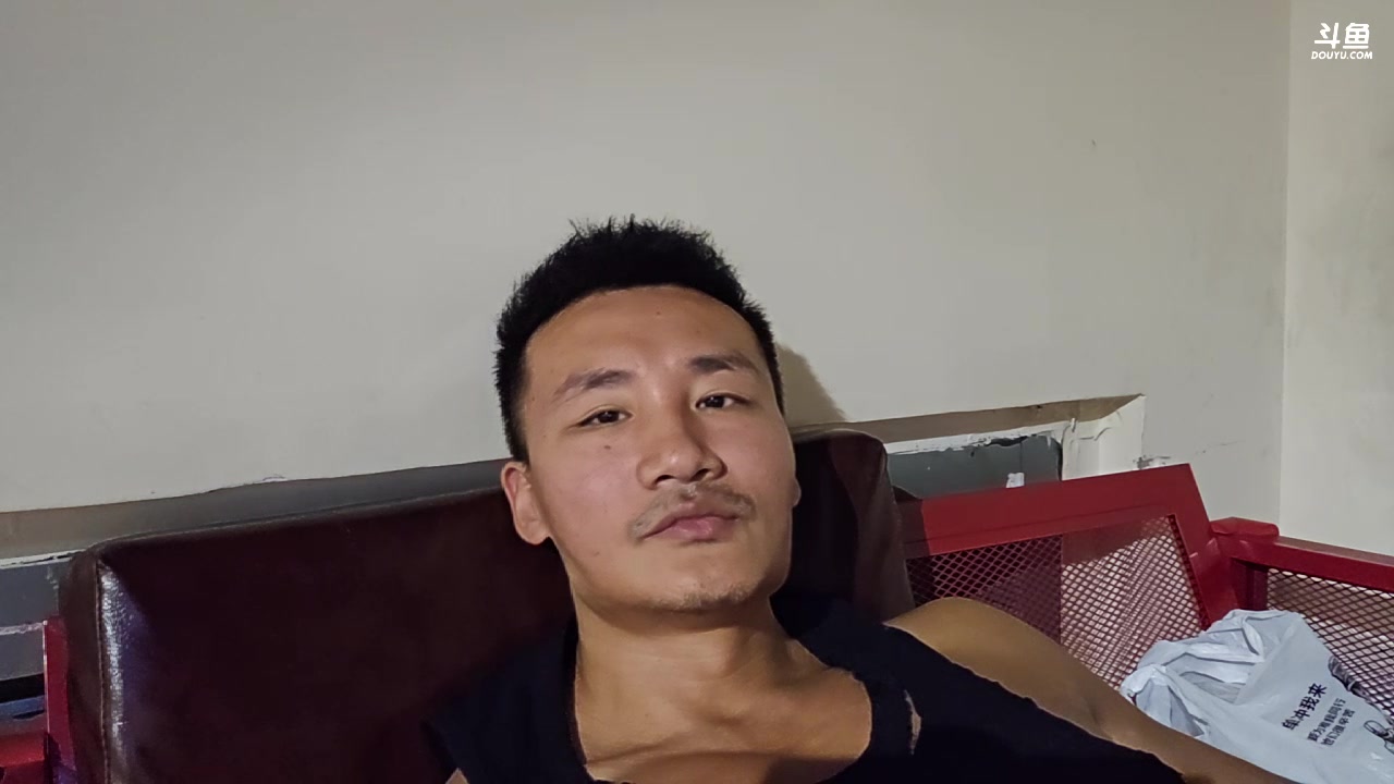 【2023-08-22 15点场】黑人毅：比赛越来越近了，明天成都播比赛