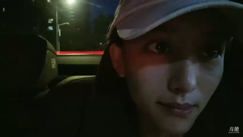 【2023-08-23 19点场】南波儿大魔王丶：今晚体验女仆店！