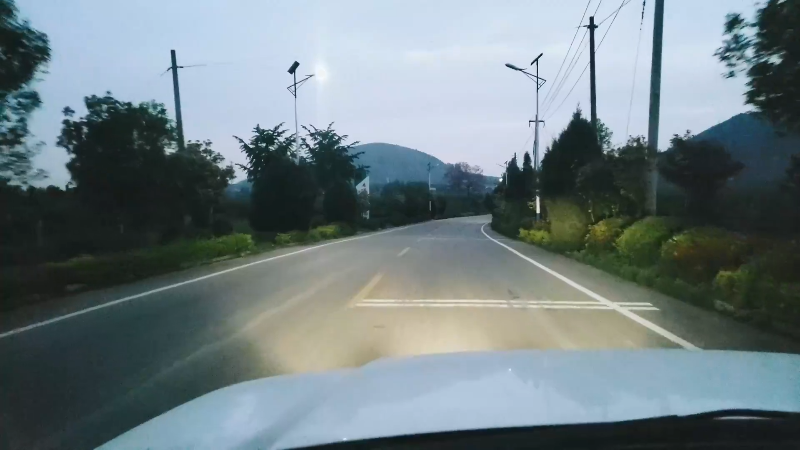 我在斗鱼看贱贱钓鱼直播户外