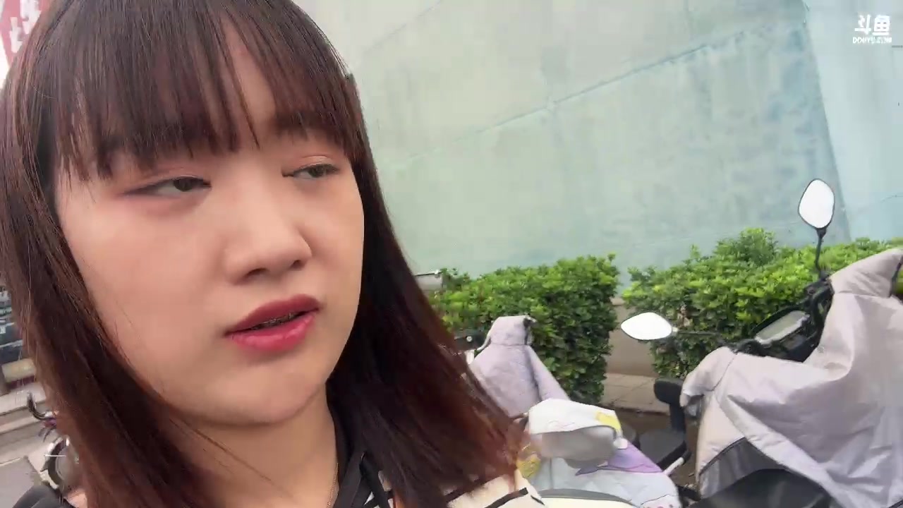 【2023-08-25 16点场】黑欢喜：黑嫂嘎嘎消费。【双倍亲密】