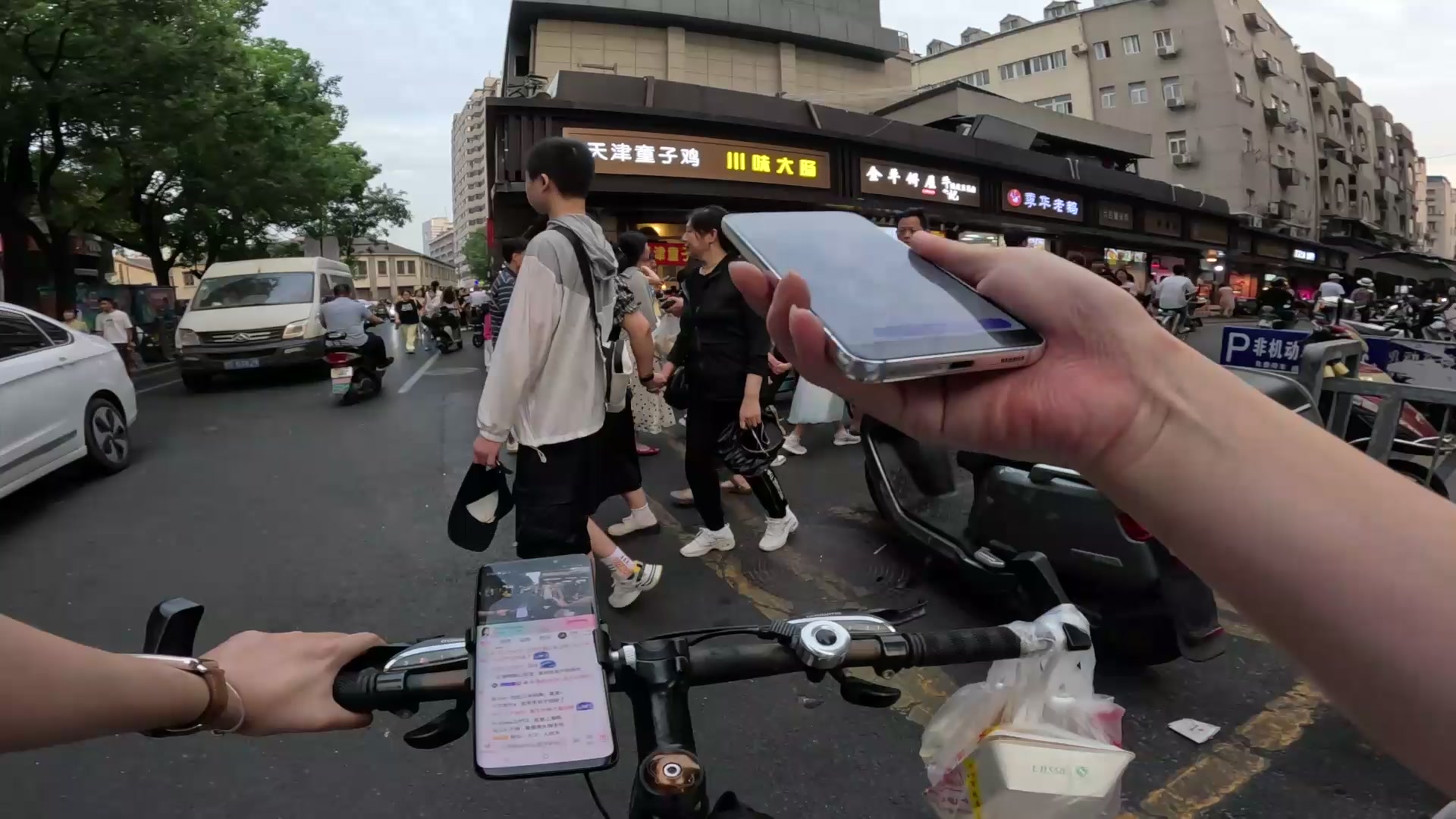 【2023-08-26 17点场】刘灶灶：双倍，刘灶灶的瓷器铺