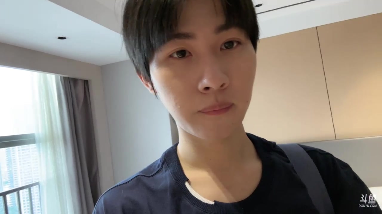 【2023-08-26 14点场】慕堇丶：真人直播一下