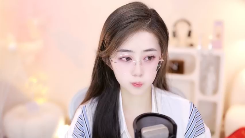 【2023-08-25 21点场】阿梨small：晚霞与鲜花共绘浪漫！