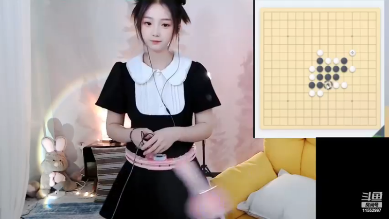 启航明星主播美女小西瓜健身了