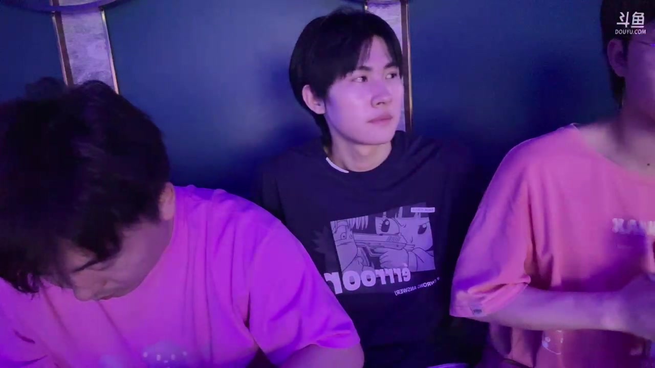 【2023-08-27 00点场】慕堇丶：真人直播一下