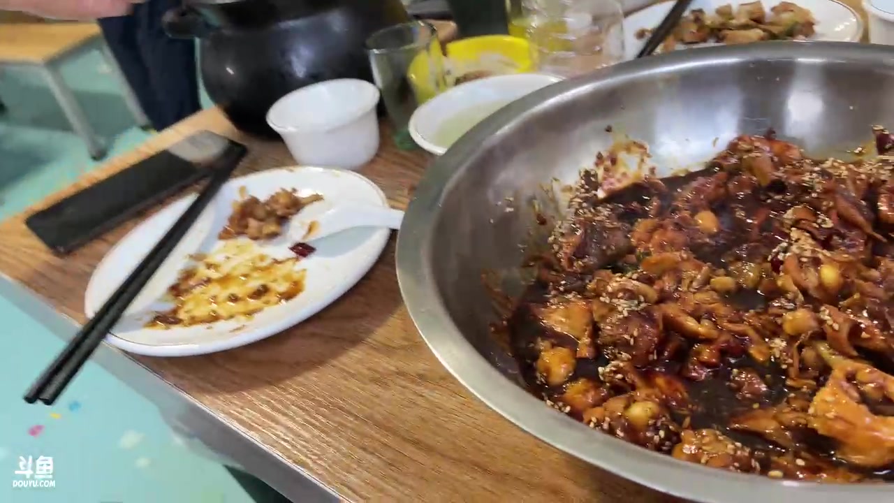 【2023-08-28 17点场】驴酱的冯雨大王：冯雨大王：双倍已开启，大家快乐~