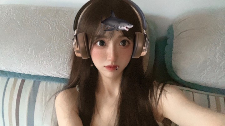 【2023-8-28 22点场】天菜少女涵涵子:喜欢玩AD的美少女一枚！