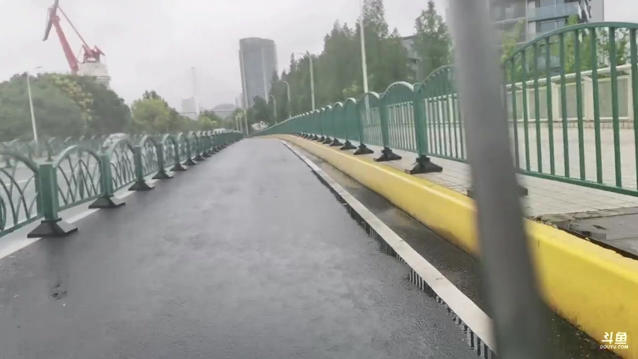 【2023-08-30 08点场】三时小周每娘娘：走啦，坐我前面，出发