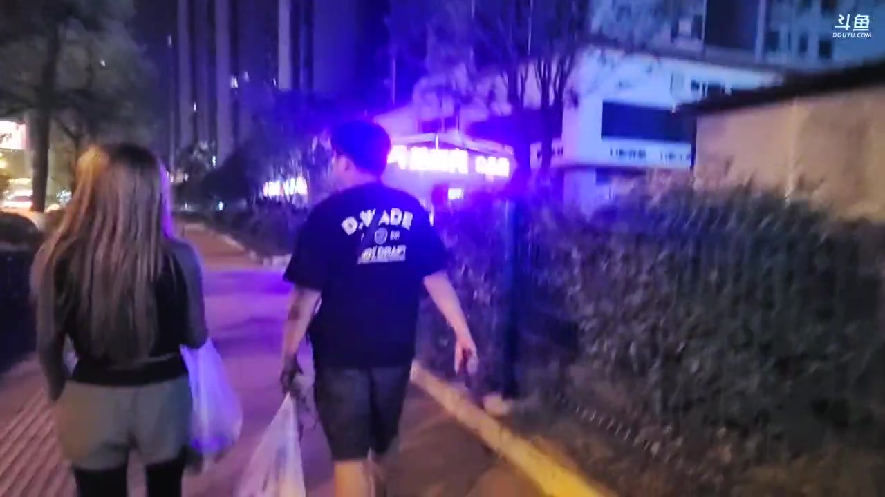 【2023-08-30 01点场】火力堂主：《野王的加冕4》结束了！