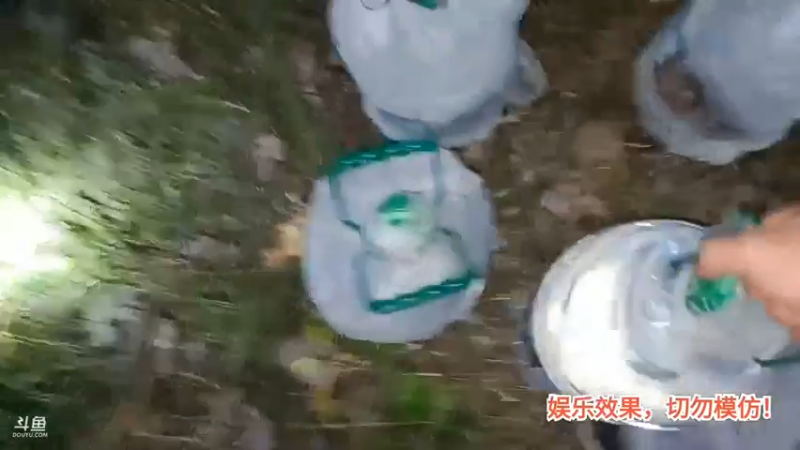 洪湖乡野趣味团播肖哥说1500一桶水不过分啊