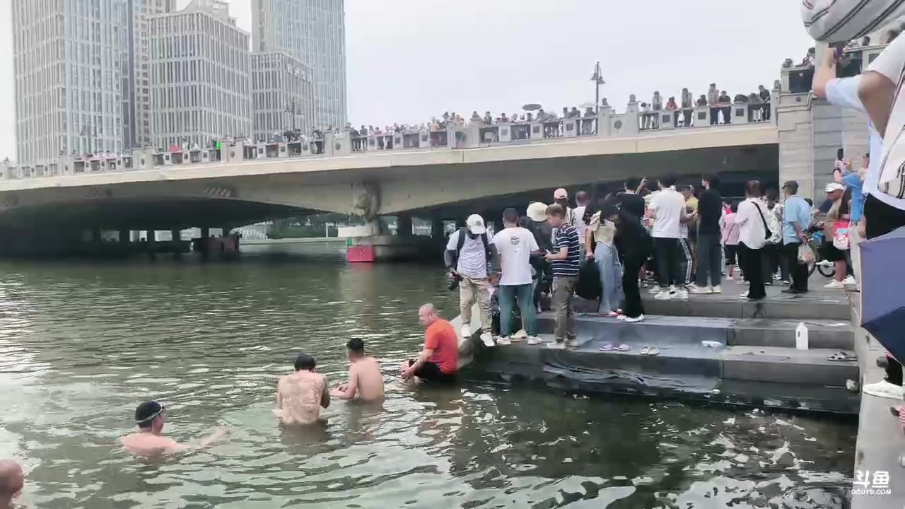 【2023-9-1 12点场】主播索老师:明天去看伯伯跳水？