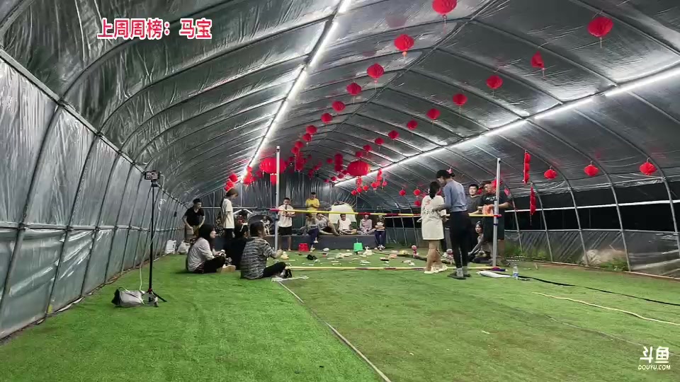 【2023-9-1 22点场】惠娜娜呀:【小奶团】985团播