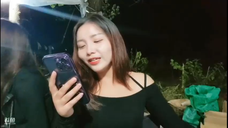 洪湖乡野趣味团播美女小梦仙唱歌好听的