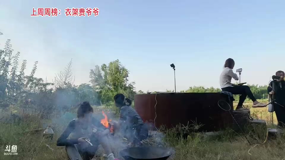 【2023-9-5 17点场】惠娜娜呀:【小奶团】985团播