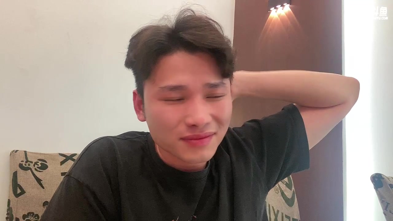 【2023-09-08 02点场】白鲨石头丶：一起看下亚洲杯~~~~~