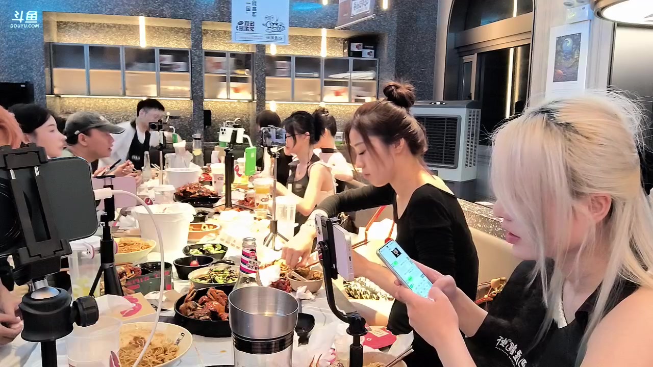 【2023-09-10 23点场】帅宝Serena：18点刀区游轮晚会 8785160