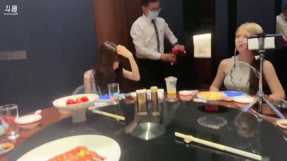 【2023-09-14 18点场】驴鸽LvGe：快快乐乐每一天！ 5110403