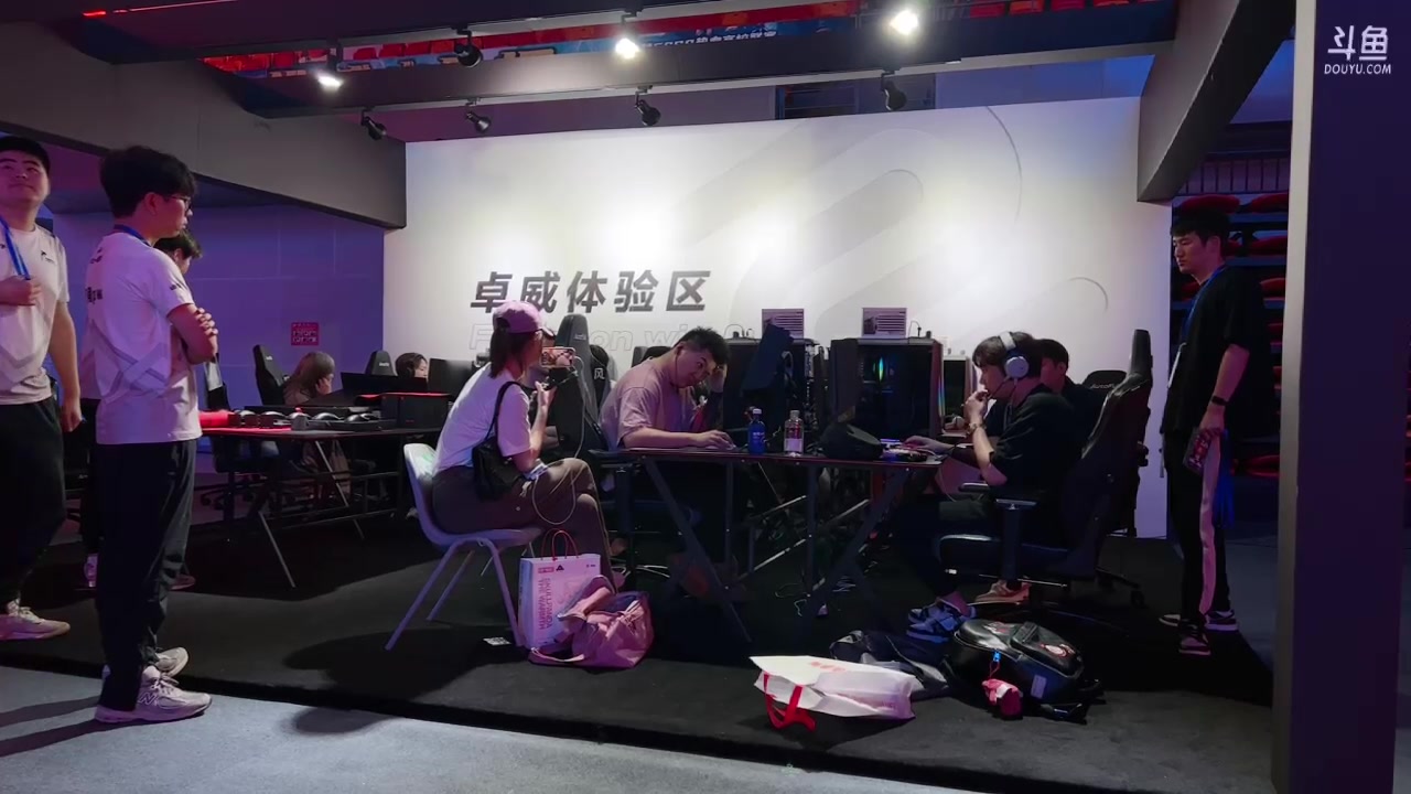 【2023-09-15 22点场】diyy刘頔：盐城总决赛现场