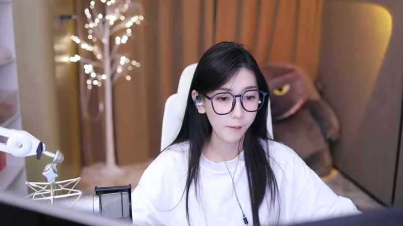 【2023-09-17 18点场】叶知秋Vanessa：秋：回来了 周一不休息