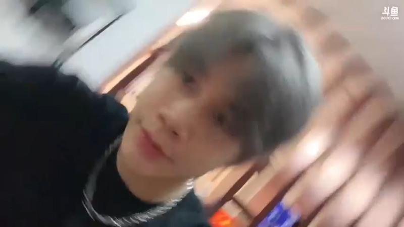 【2023-09-17 23点场】DYG丶小义：开播啦开播啦 88803