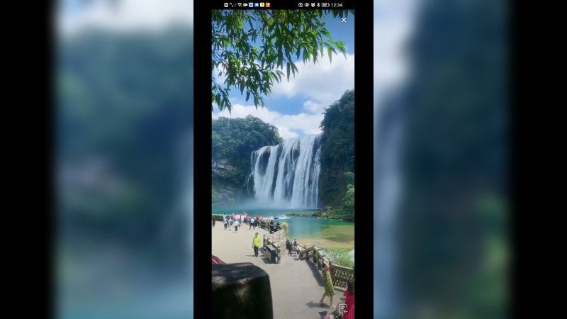 今天晴天，来看黄果树瀑布的人不多啊