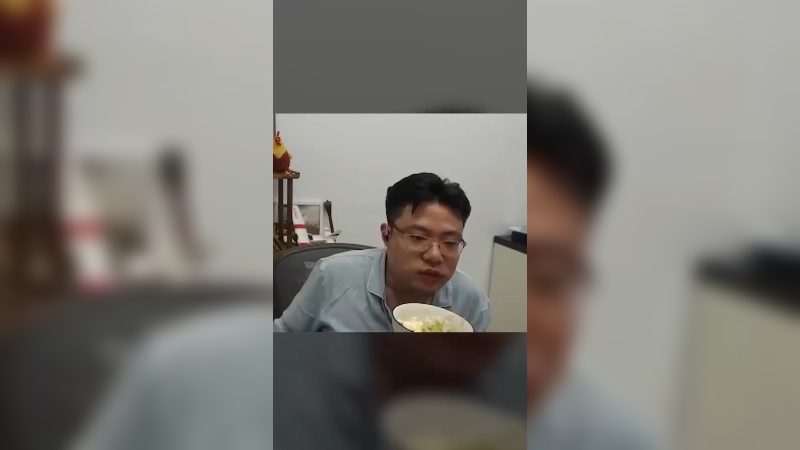 年轻啊 新陈代谢快 该吃吃！