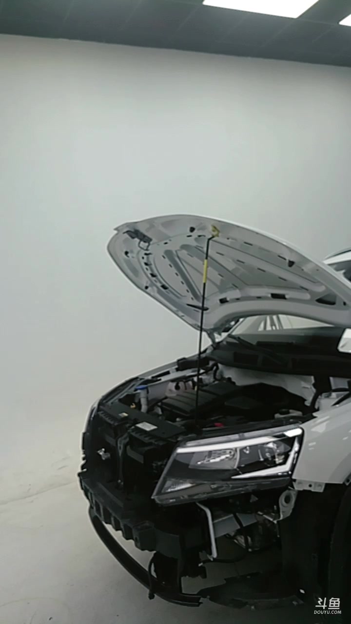 【2023-09-21 17点场】大飙车：直播拆柯米克