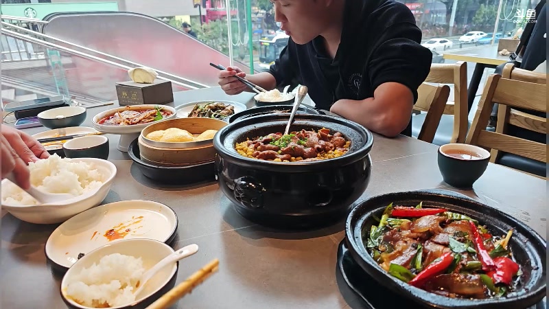 【2023-09-22 14点场】太原马超丶：成都！成都！来成都了！