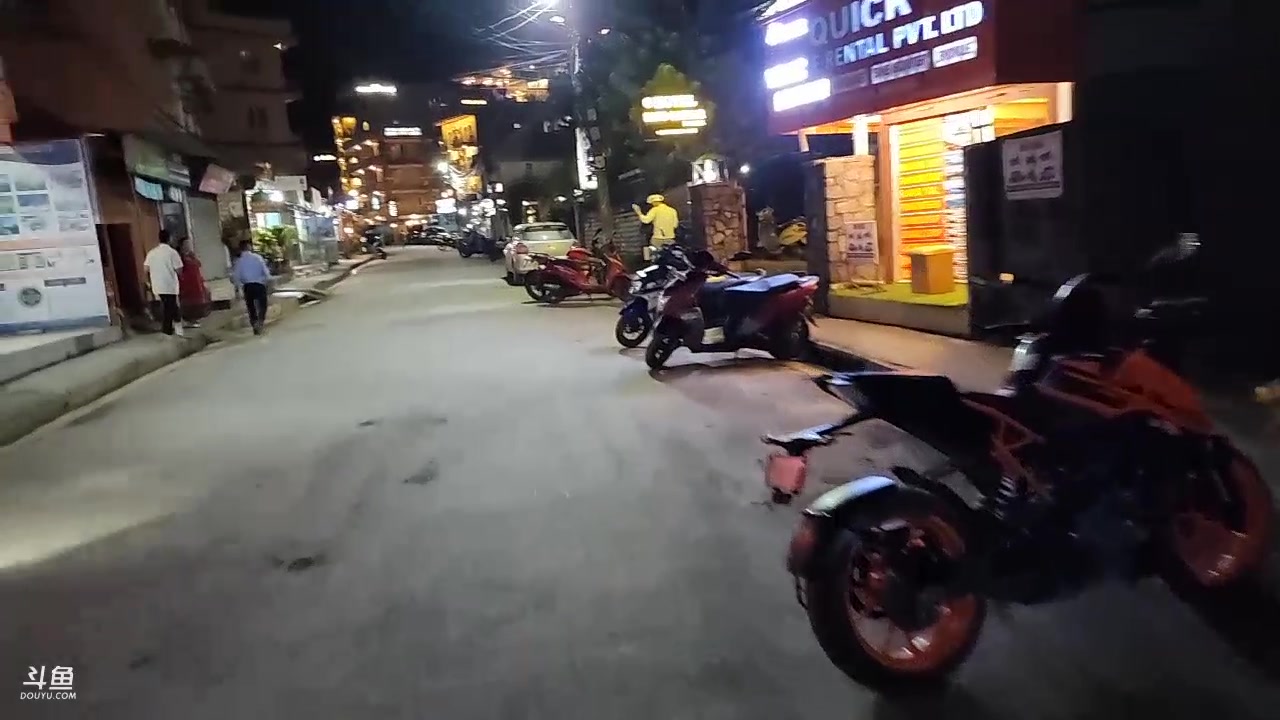 【2023-09-17 22点场】叶子户外：《纪实直播》day7尼泊尔