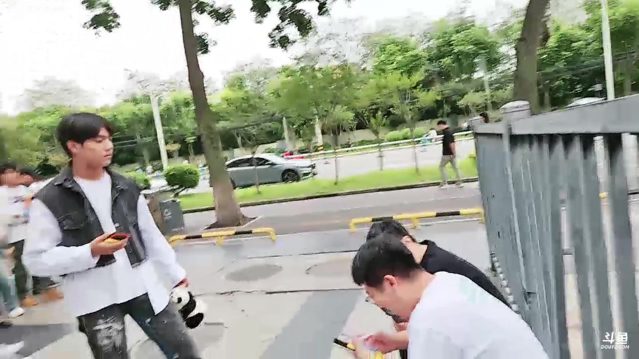【2023-09-23 17点场】石页的第一根矛s：石页：大多数真人版！