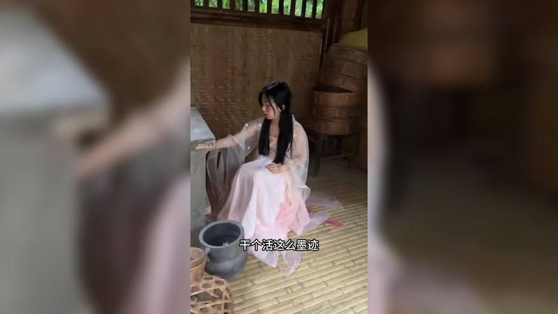 第一次潜水拍摄，猜猜我cos的是什么？