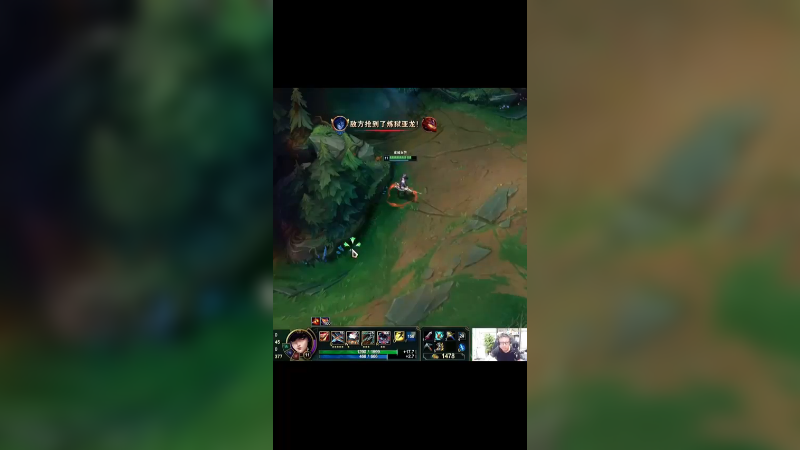 女警的奥义，就在一拉一扯之间。