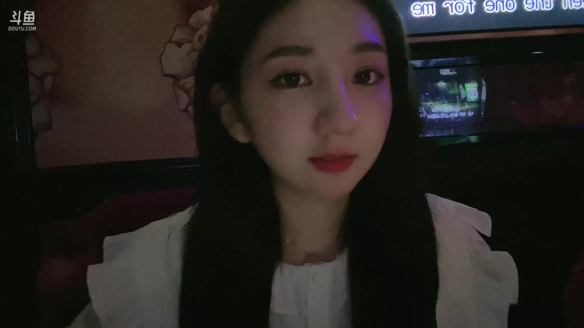 【2023-09-28 22点场】潇潇超哇噻：出来小小的唱个歌