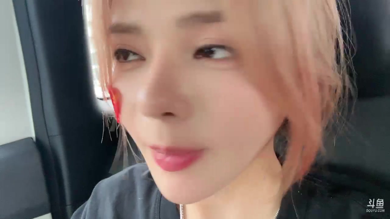 【2023-10-01 09点场】野生小师妹：【双倍+0.1元粉丝牌】岳麓山看日出