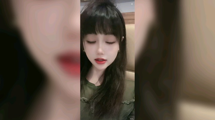 美女说话搞笑啊