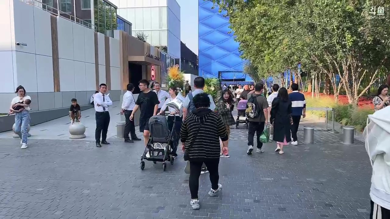 【2023-10-03 14点场】imxiaoxin：【✘-✘】国庆北京户会外～鱼吧行程~