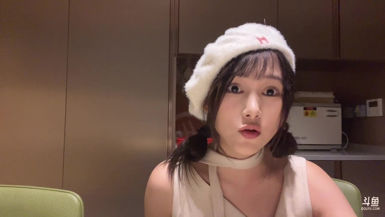 【2023-10-02 22点场】OrangebabyOAO：吃海底捞啦